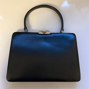 Vintage Mantessa Black Purse